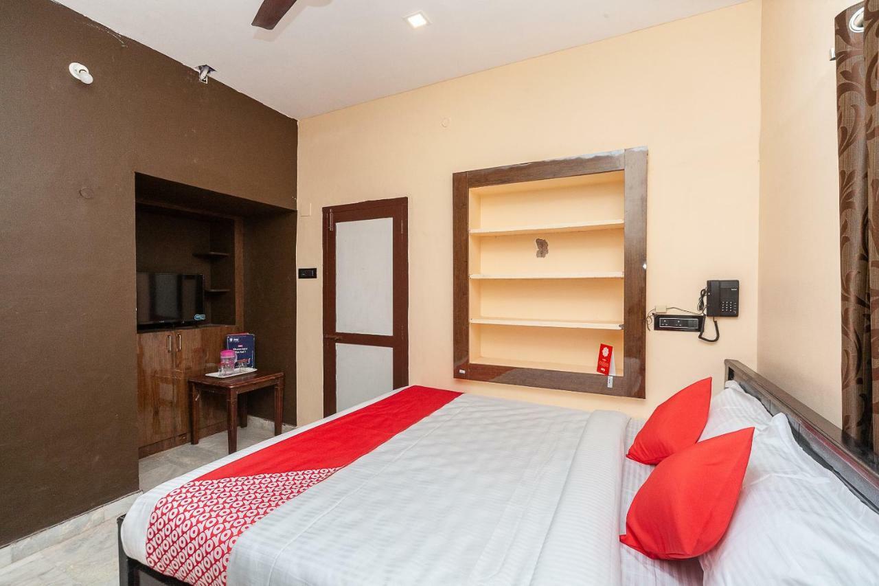 Oyo Eden Residency Hotel Мадурай Екстериор снимка